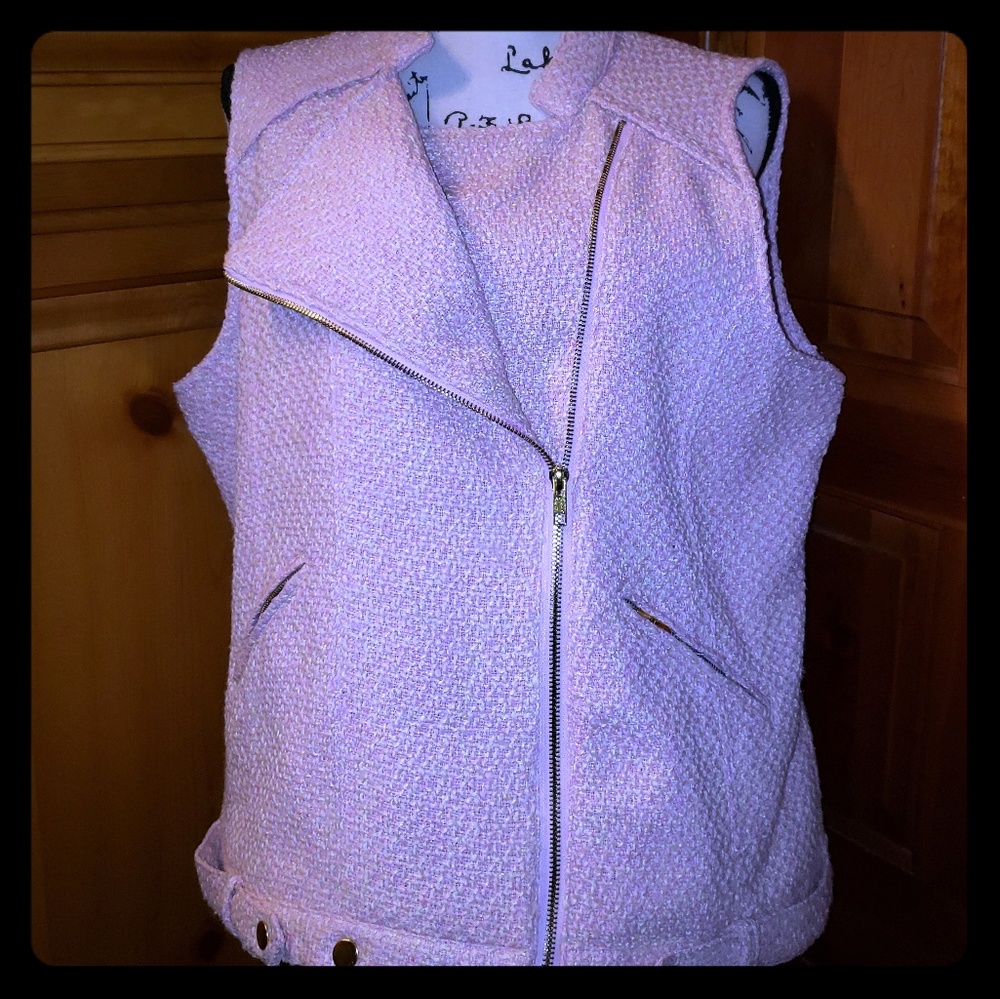 💙3/$25💙 Vest by Spirited, Randolph Duke
